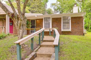 Townhome Exterior | Keyless Entry