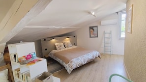 Lit Queen Size