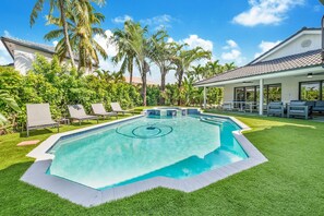 Your Serene Escape: Dive into Paradise in Your Own Backyard!