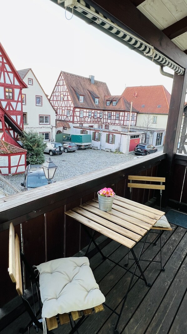 Blick vom Balkon auf den "Plan"