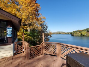 Captivating lake view welcomes you!