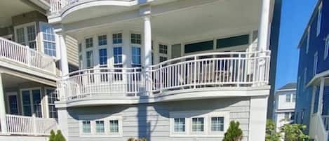 Top floor unit