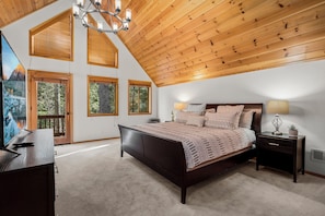 Bedroom 1, 1 King, Sleeps 2