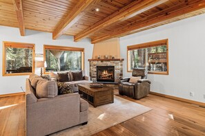 Living Room:  Quittin' Time Chalet