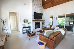 The "clubhouse" of Morning Glory - ultimate relaxation station