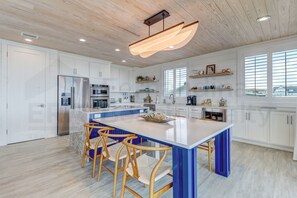 Dining Area/Kitchen