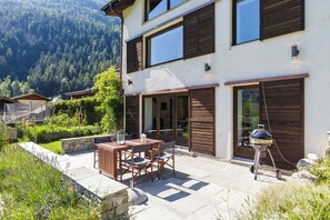 Sunny terrace and BBQ