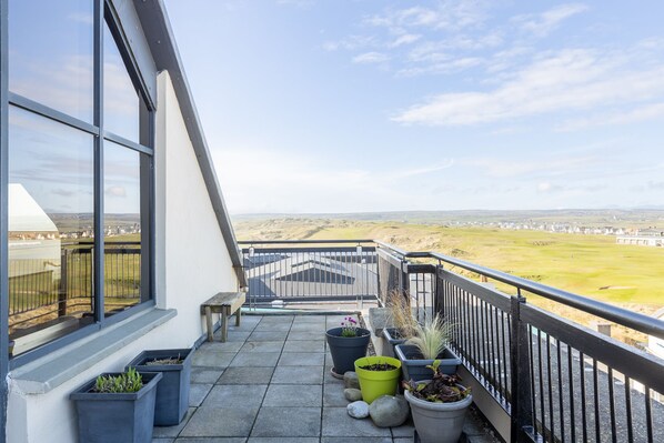 View of lahinch golf course from The Dell 18