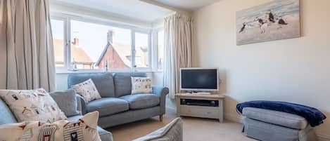 Seas the Day: A superbly situated, first floor apartment by the seafront in charming Sheringham