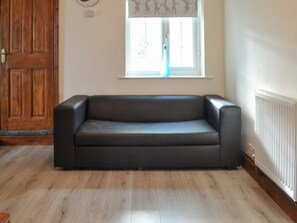 Sitting room | Rose Cottage - Cox’s Cottages, Cromer