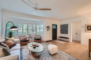 LivingRoom