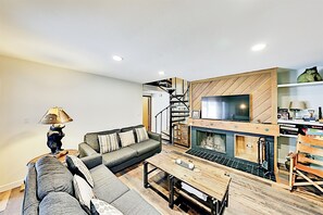 Three bedroom at West Keystone`s Flying Dutchman Condos
