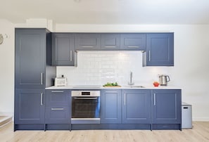 La Rose, Shaftesbury: The kitchen area