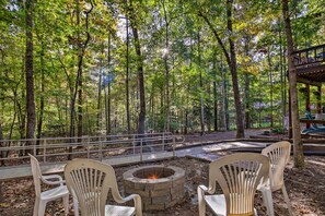 Backyard | Fire Pit | Wheelchair Friendly Ramps