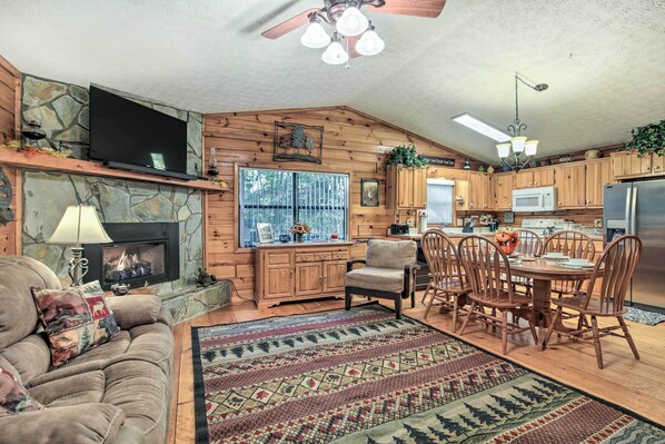 Blairsville Vacation Rental | 2BR | 2BA | Step-Free Access | 1,528 Sq Ft