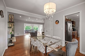 Dining Room (extra seating - folding table and benches are in the coat closet)