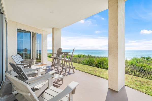 Let these Gulf views be the back drop to your next vacation!