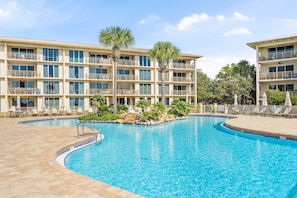 High Pointe Resort - Spacious Lagoon Pool!