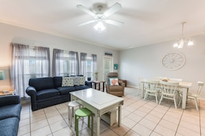 Lovely living area to relax with the family on your next vacation