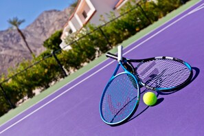 Enjoy a game of tennis just 5 minutes away (we have 4 racquets and balls for you to use)!