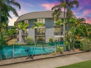 Property building with swimming pool