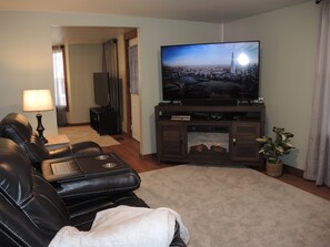 Callie's Place - 1 of 2 living rooms w/ 62" TV