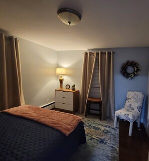 Bedroom 3 Queen Bed