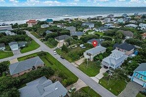 High-end, LUX beach home located two-min walk to quiet, secluded Vilano Beach access
