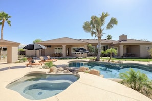 Amazing resort style pool & spa!