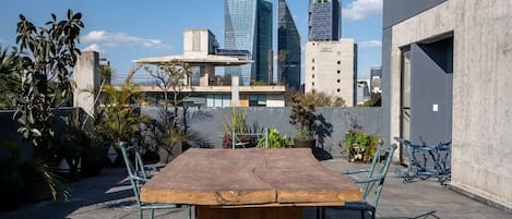 Private rooftop terrace with views to the city and Chapultpec Castle