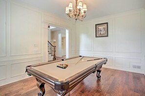 Game Room | Pool Table