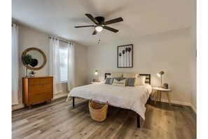 Master Bedroom - King Bed