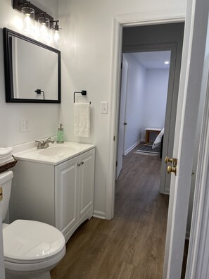 Full bathroom in middle of house.