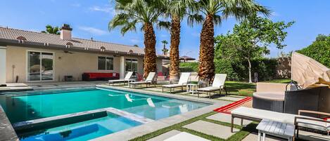 Beautiful Pool and backyard perfect for Entertaining.