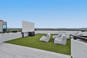 Rooftop Cinema