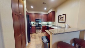 Fully Stocked Kitchen