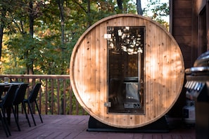 4-person cedar barrel sauna. Easy to use and heats up quick. So relaxing!