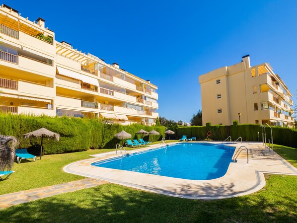 Fantastic apartment with barbecue. Pet friendly.