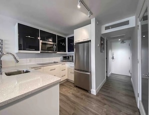 Newly renovated, ultra-clean kitchen