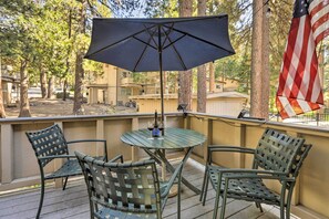Furnished Deck | Gas Grill
