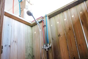Dusche mit Handbrause
