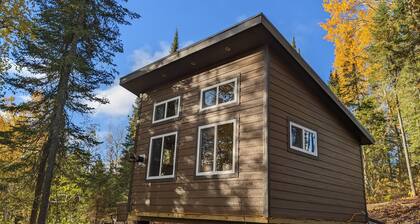 Woodsy Personal Retreat Cabin - "Solitude"