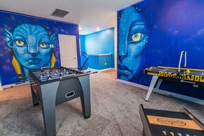 Spielezimmer
