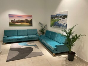Siddeområde i lobbyen