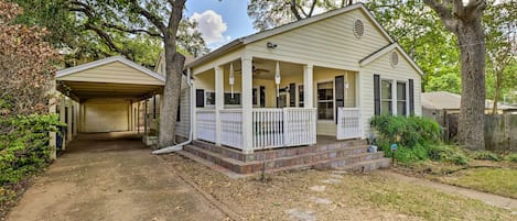 Austin Vacation Rental | 1BR | 2BA | Stairs Required | 1,200 Sq Ft