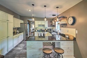 Kitchen | Main Level | Dishwasher | Breakfast Bar | Coffee Maker
