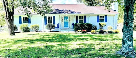 Stunning White Brick Home, Huge Front Yard, Serene Country Neighborhood