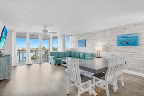 Spacious living room & Dining table