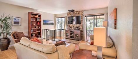 Pine Vacation Rental | 3BR | 2.5BA | 1,467 Sq Ft | Stairs Required