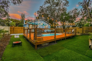 Backyard Paradise - 1516 Tilley Ave rental in Clearwater